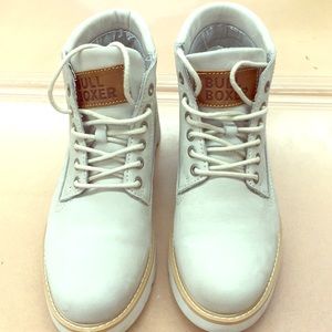 Bull Boxer Boots 🥾 (similar to timberlands)